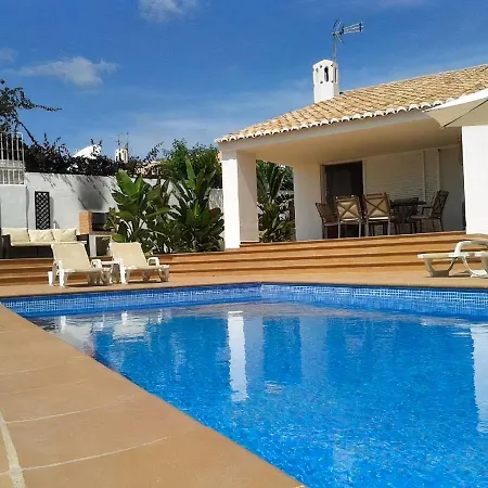 81 Great Spot Oura Beach,