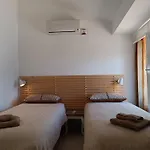 81 Great Spot Oura Beach, * 阿尔布费拉