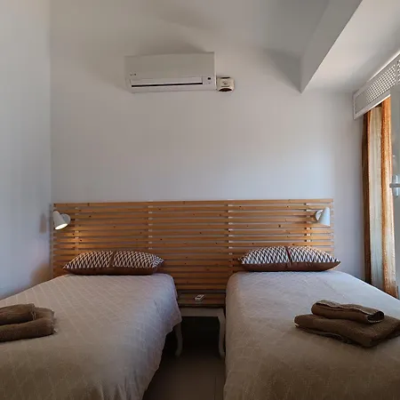 81 Great Spot Oura Beach, * Albufeira